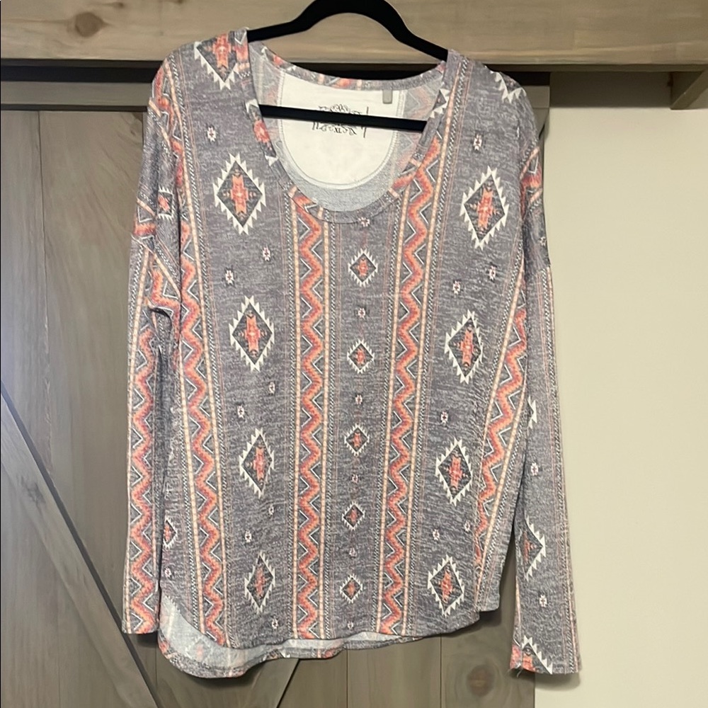 Aztec Print Long Sleeve Top - Gray and Coral